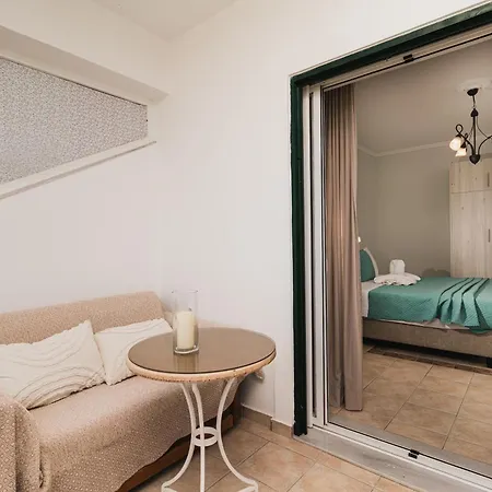 公寓 St Nicholas Tsilivi Apts By 